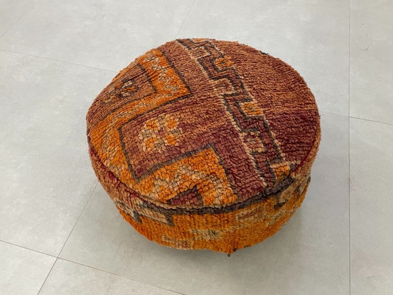 moroccan poufs 2 b38bb651 3cdd 42ae 9356 2412d08745e5