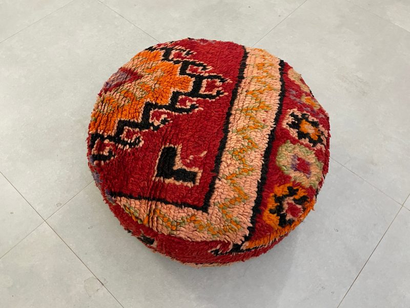 moroccan poufs 2 f4fe9498 2732 49e2 ad5e 31c63dcb99e4