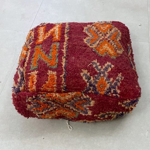 moroccan poufs 3 04f47db2 d2d0 497e bfd0 ecd0e0fbe398