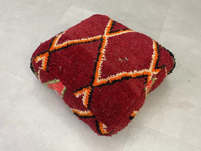 moroccan poufs 3 2ecfd2d5 2ab6 416c 9ce2 3b2808adbc4a