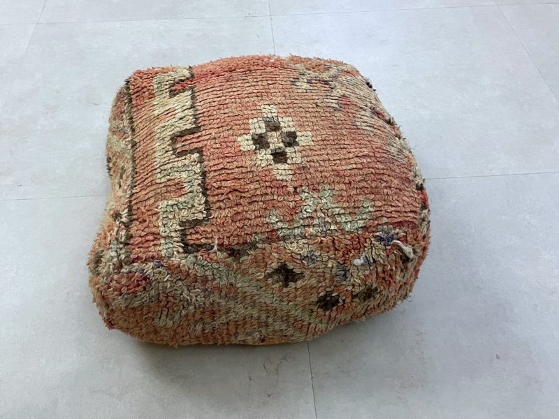 moroccan poufs 3 62191bbf 07e3 4dad 857e 70e94fce4726