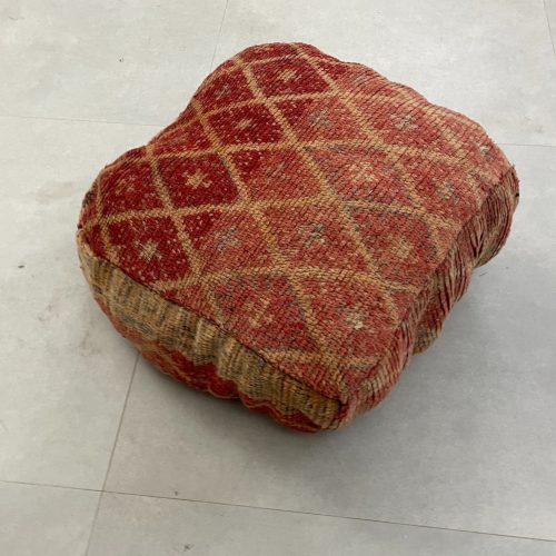 moroccan poufs 4 262ff39a 3abe 426f aaca 2c0db5ebe740