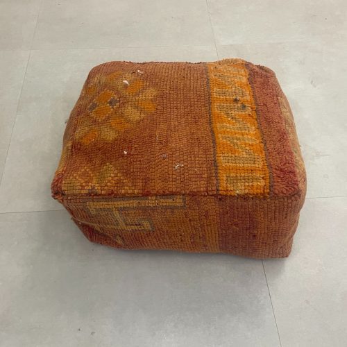 moroccan poufs 4 2ff42505 b1c9 4268 970e cd88510d01a2