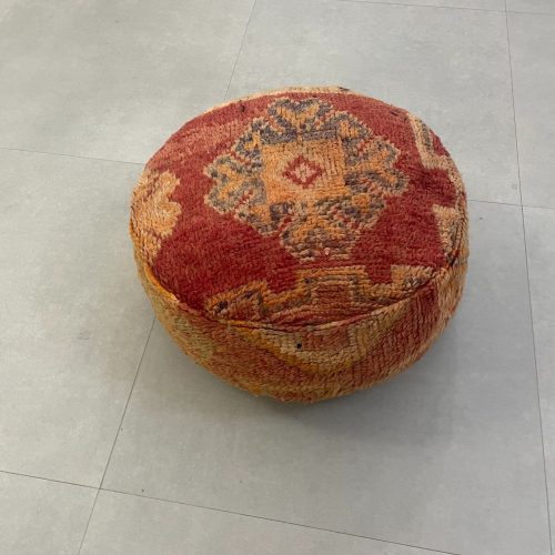 moroccan poufs 4 62493dd8 9646 4050 a3af 2f2850617a23