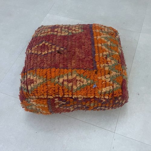 moroccan poufs 4 7984abaf aeb6 42db a85e 7e2310075227