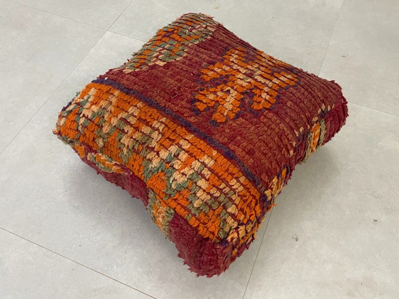 moroccan poufs 4 89b3787c 7a01 4eb9 a885 db9f2871863b