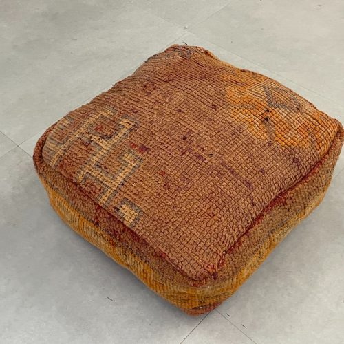 moroccan poufs 4 a653e061 a218 49ba b8c8 ded1ccc6d81f