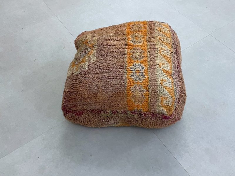 moroccan poufs 4 ecbfd5d8 c9bf 449c 9b57 373971716973