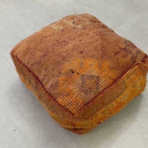 moroccan poufs 5 0654a7f5 b9d5 48c1 8235 3c684f1e799c