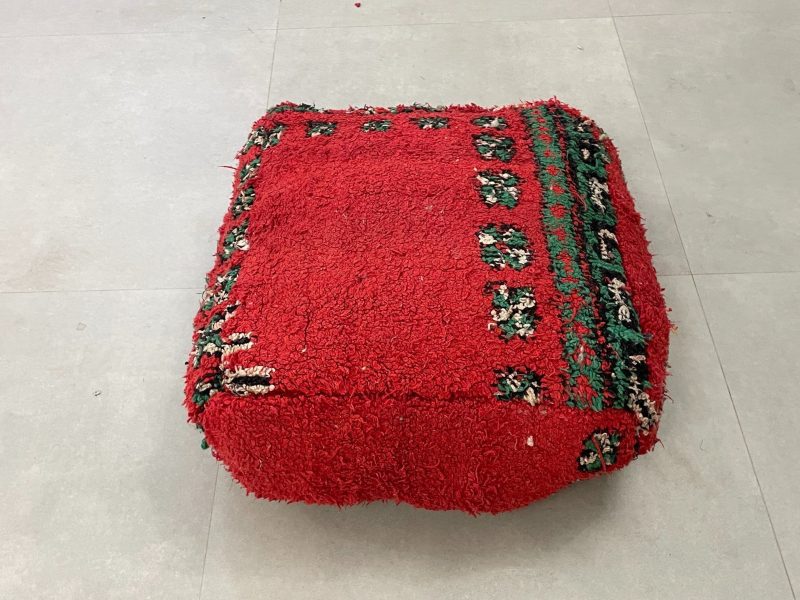 moroccan poufs 5 1a24b09c b156 4519 abd6 77d605e44bd3