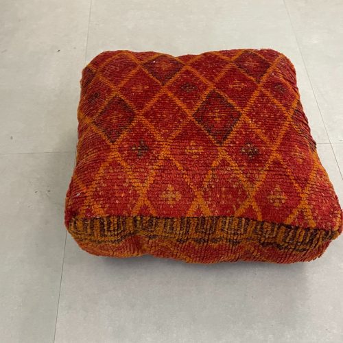 moroccan poufs 5 1cc075a9 1e07 47c1 90ae 0d3b4f775f4a