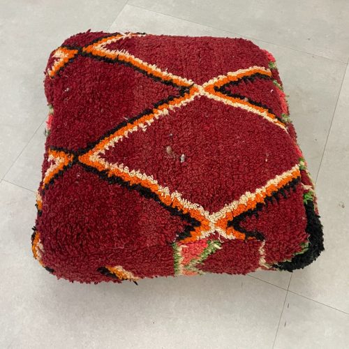 moroccan poufs 5 9058da51 f421 490a bf0f 8350e9fda75c