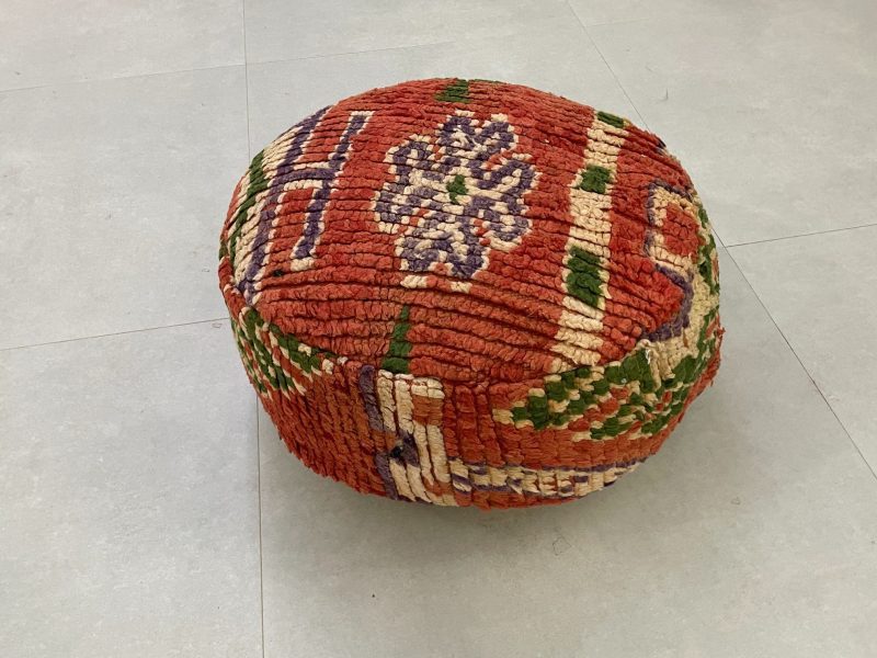 moroccan poufs 5 c186e088 bba5 4ecc ba86 cd84721d7dff