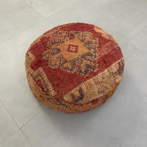 moroccan poufs 6 2e4b1de8 e3a1 4345 a0c6 d1b149106261