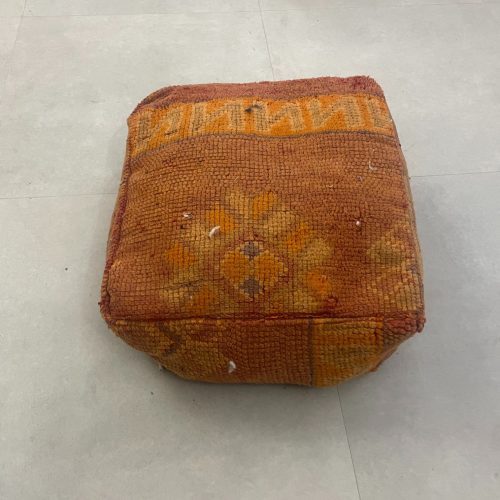 moroccan poufs 6 72731442 b350 4d25 bb8f 4ae2b015defd