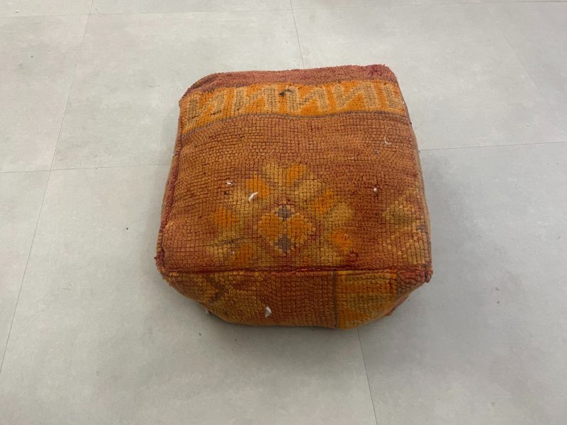 moroccan poufs 6 72731442 b350 4d25 bb8f 4ae2b015defd