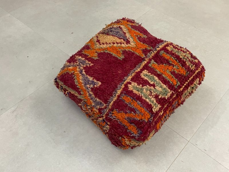 moroccan poufs 6 dd94ad6c 2be1 4f1e 9578 0a811111f70b