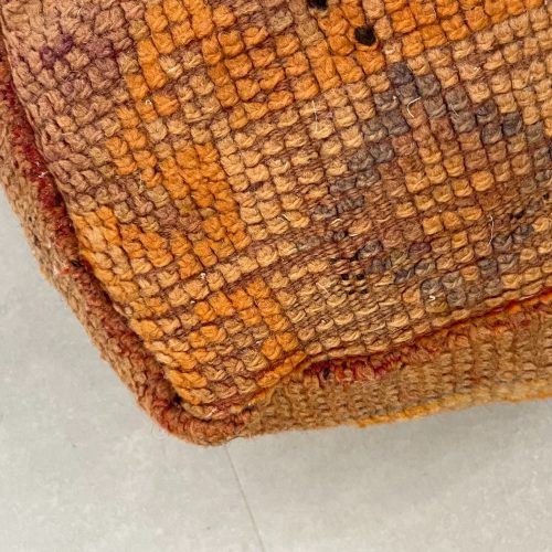 moroccan poufs 8 e06ea1a4 c31a 46b0 96d0 eb8f8b664b97