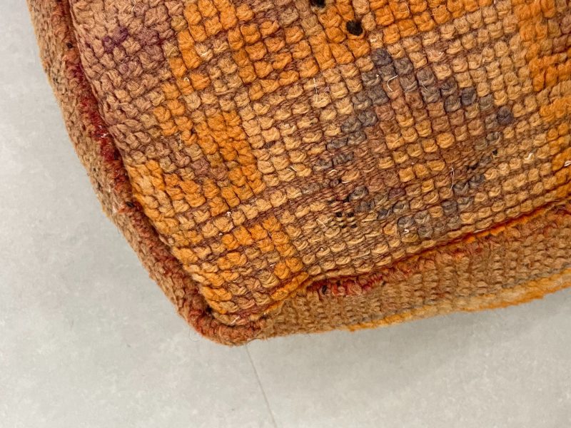 moroccan poufs 8 e06ea1a4 c31a 46b0 96d0 eb8f8b664b97