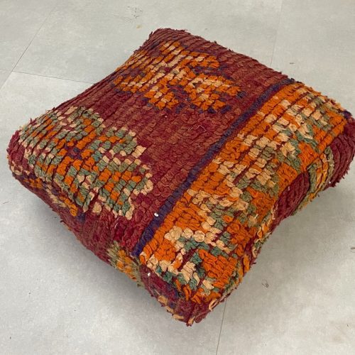 moroccan poufs 9 85200688 4096 4e3c a062 e864ad920c8d