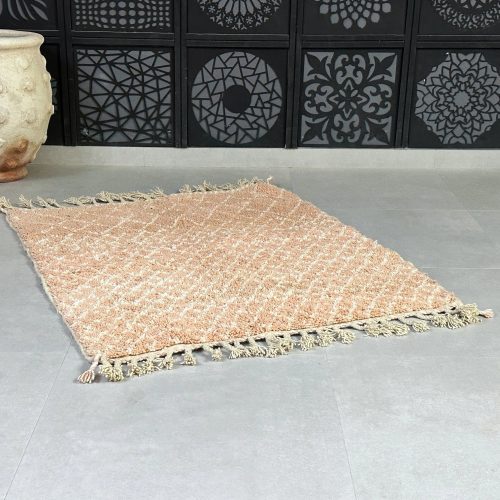 moroccan rug 1 7d096a74 1afb 4567 91a6 fcde49f0c6ef