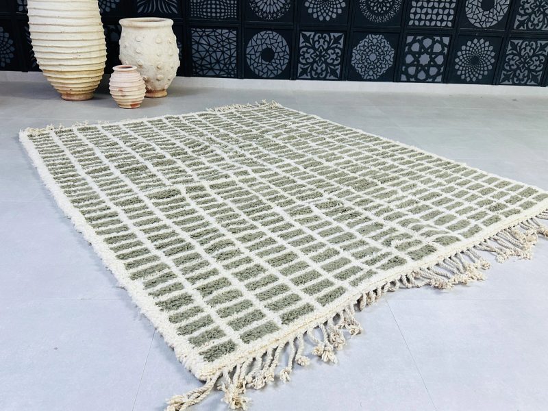 moroccan rug 2 69643227 da41 490e a7e2 34c77bf9f0e1