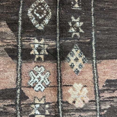 moroccan rug 3 64706c37 3360 45ab 8d6e e46ce1e47f54