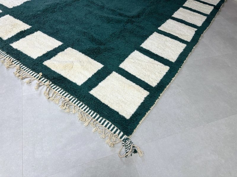 moroccan rug 4 bd359d6e d373 436b b790 881e0e5587f0