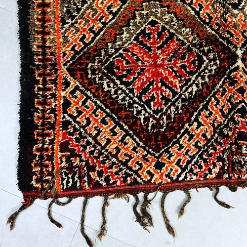 moroccan rug 6 b9e5da5b 73e8 4903 8b8f bfb4b8fb0483