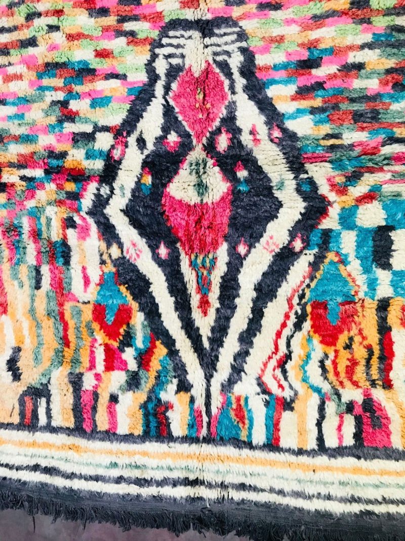 moroccan wool rug 4 33dc5e92 1667 4ab2 944f 0a9709fdd327