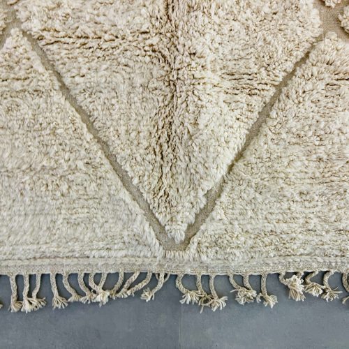 moroccan wool rug 8 317636c9 d3be 46e2 9178 78df0f2f983a