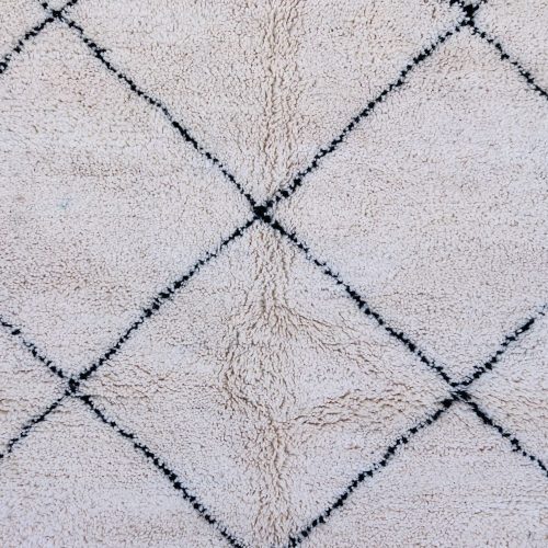 moroccan wool rug 8 548e9374 9a8a 4a65 989a 7edafc4e1571