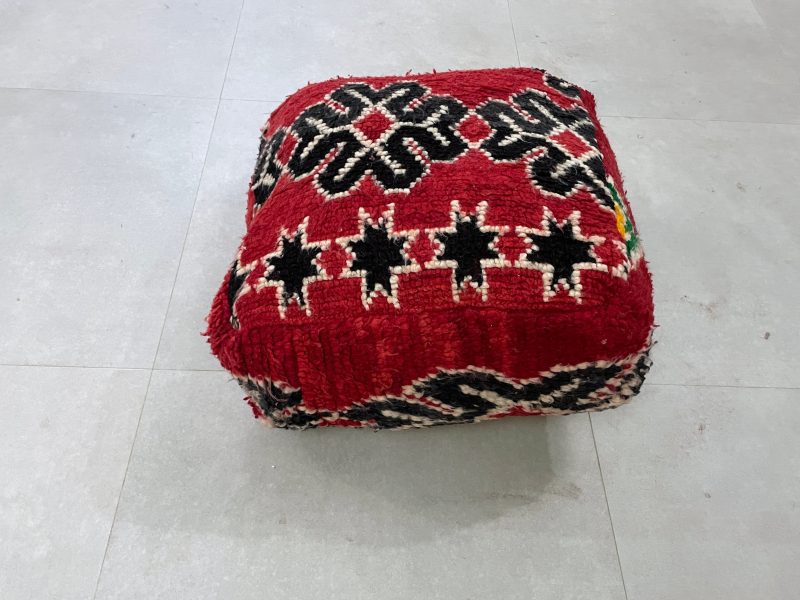 moroccanPouf 1 22628b11 d54f 4e2a b00a 4f346a89b62d