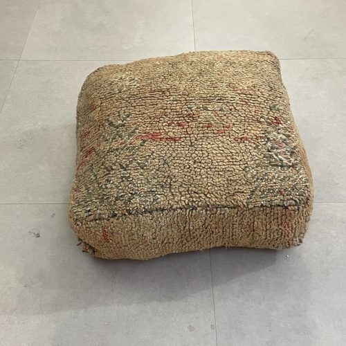 moroccanPouf 2 55b3614b 4fc2 4838 b056 d051a1a66a6a