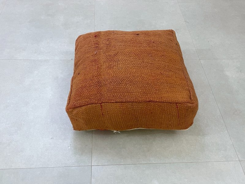 moroccanPouf 3 d8799598 0b9e 4b2e 93eb 4a9156faa701