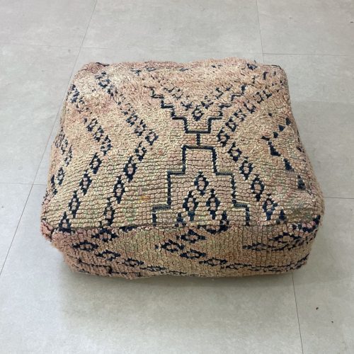 moroccanPouf 6 3303551c d063 410a 91e4 4776a40de1d6