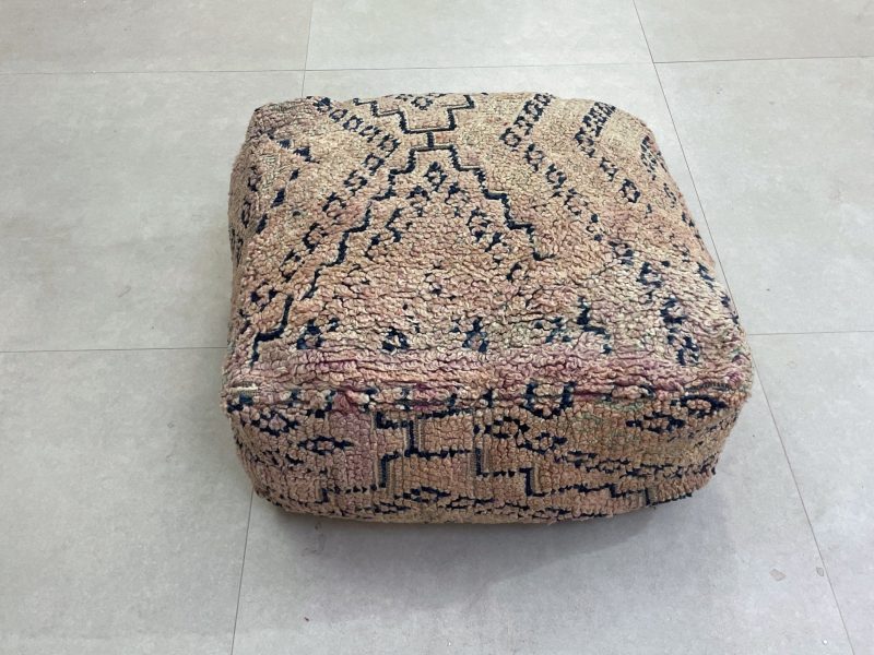 moroccanPouf 7 1bce8bca 3b11 4e54 a6be 3ab49da71ef1