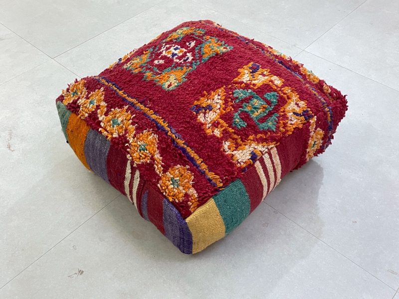 moroccanPouf 8 15c26292 b7a8 453f a9b1 3325124a91d7