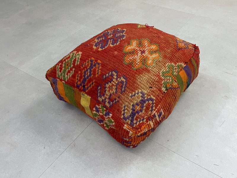 moroccanPouf 9 32121ba2 e208 4d7c 867e b0344d739e97