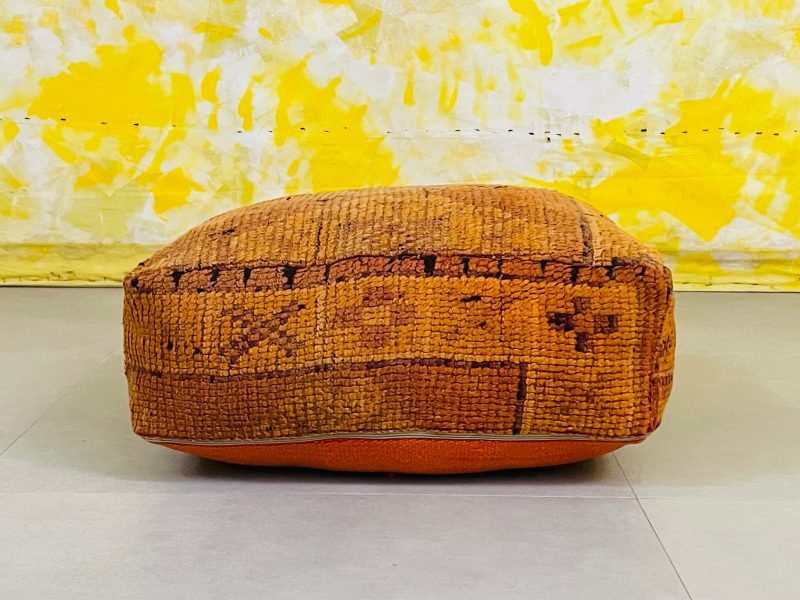 pouf pillow 1