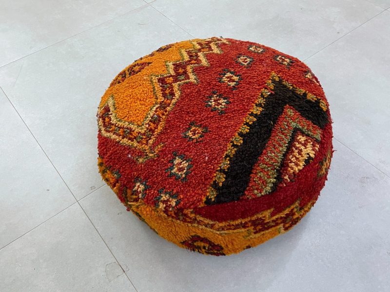 round pouf 3 7ff24ecd 347c 477b a00f 0f19b58a017f