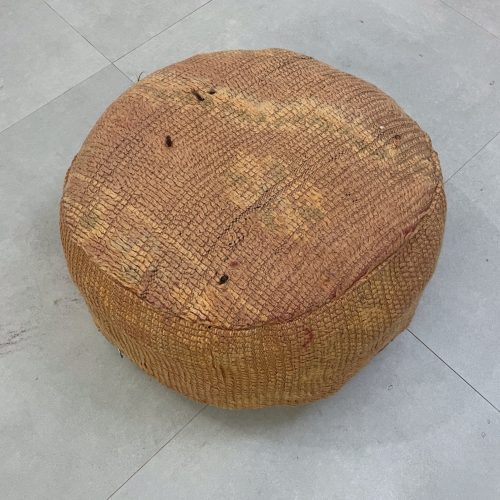 round pouf 4 eed6c2cb 26ab 4784 91aa 5e9058505c08