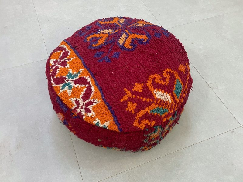 round pouf 7