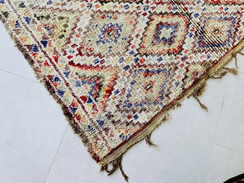 vintage rug 3 36d177fd 2c75 4889 b98c 694e81ac27bd