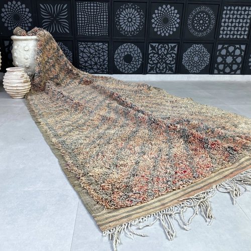 vintage rug 3 678892bc 6866 4654 af3f 77b73fa97fa7