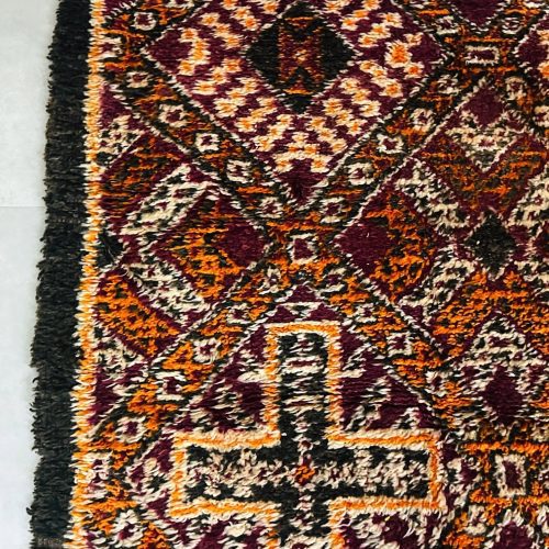 vintage rug 4 fb821210 3f0b 4f08 a213 5f99e5a7f408