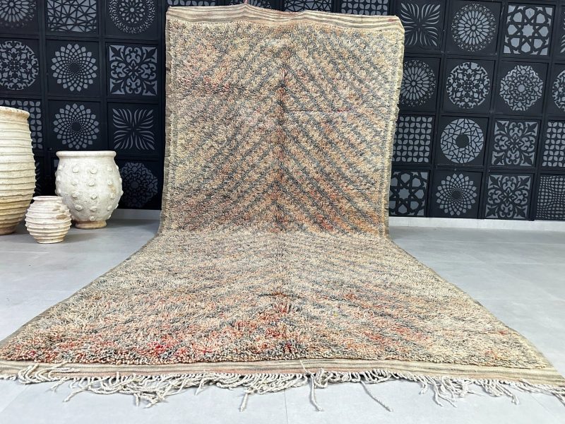 vintage rug 5 040dc8f4 d46e 40fd b899 f3ae08dad5fe