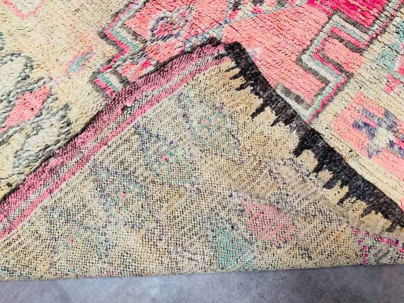 vintage rug 5 cb1adfee fe55 4880 b696 4e2dfe203c6b