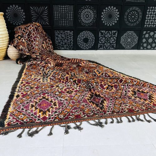 vintage rug 6 f0c0a67b dd85 4681 aa1b 7a6d5a129887