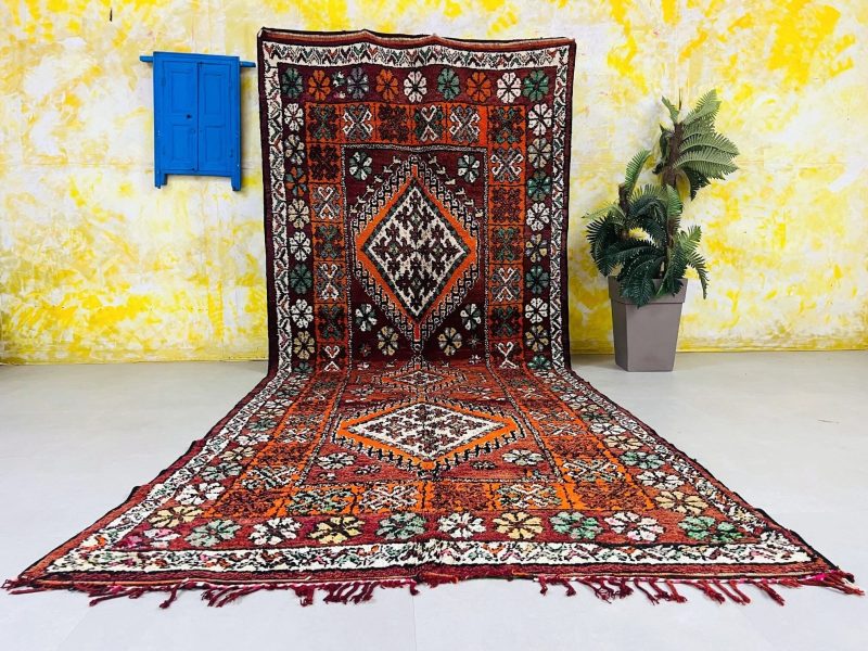 vintage rug 8 9d1ef8ac 1b23 4689 804a 960903a29c2a